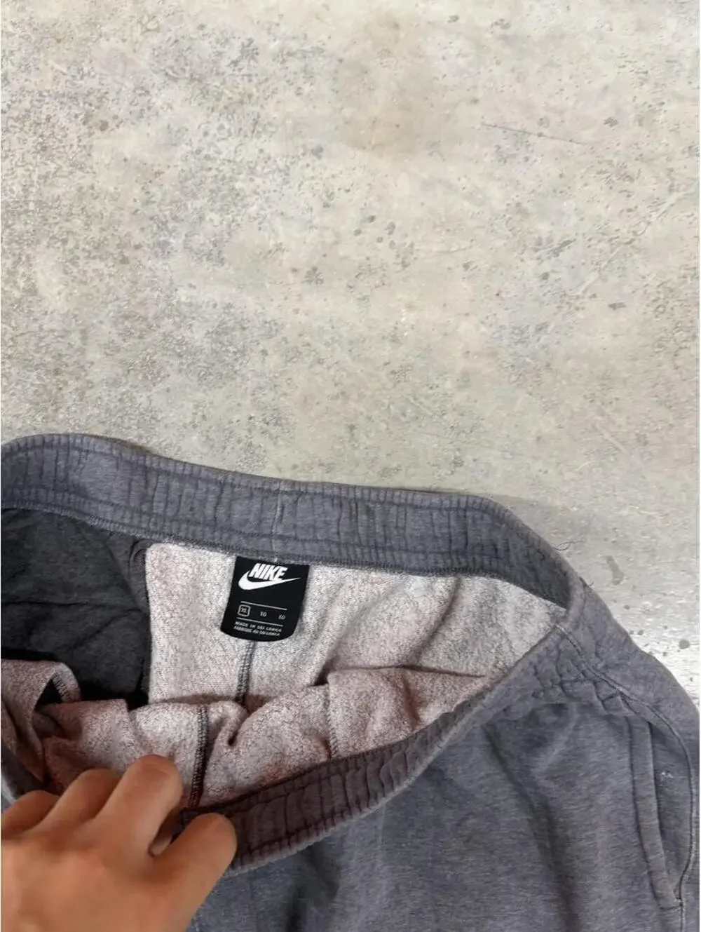 vintage nike dark grey small swoosh relaxed baggy fit sweatpants size xl